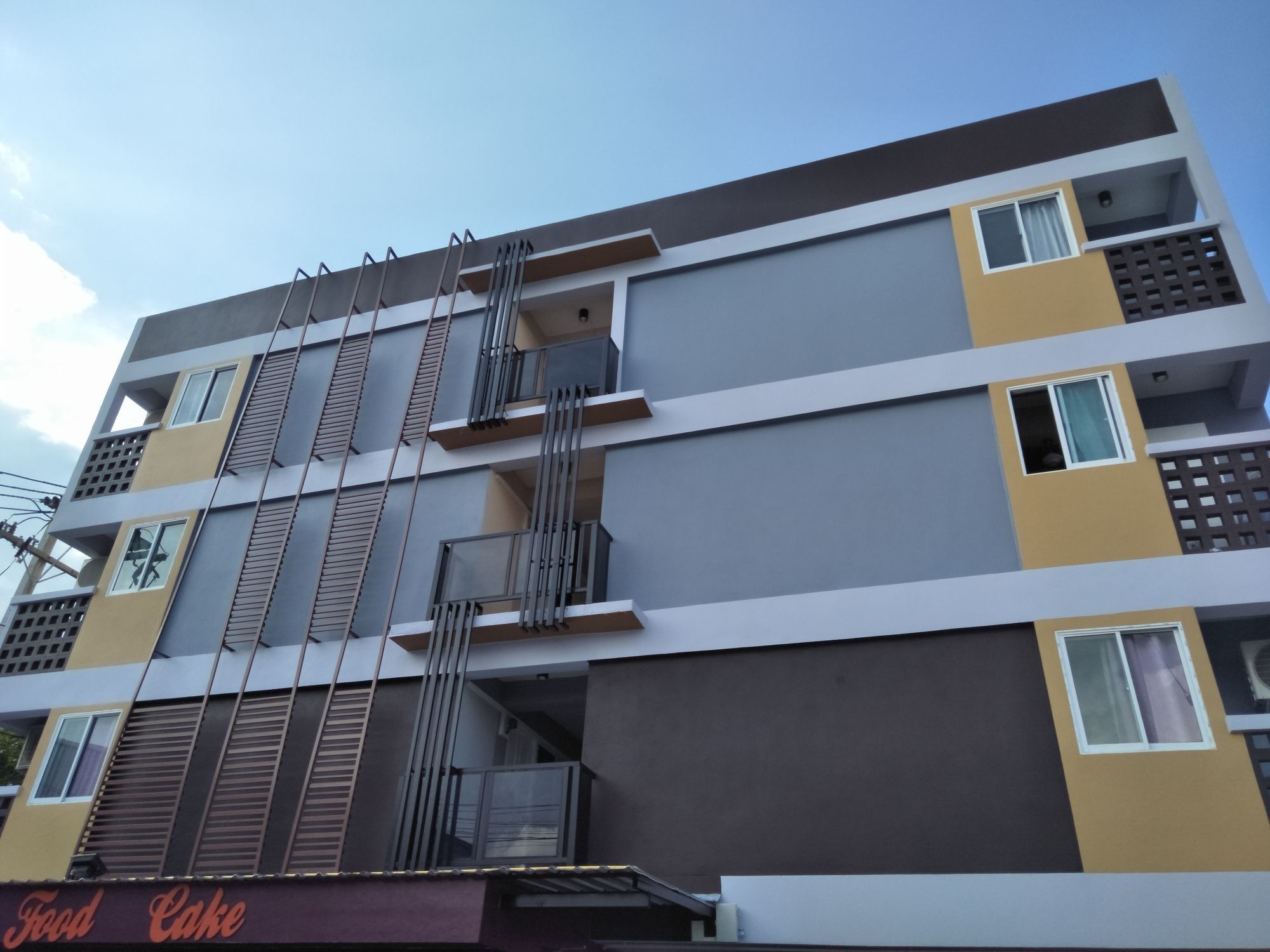 Rinrada Place Hotel Ubon Ratchathani Exterior photo